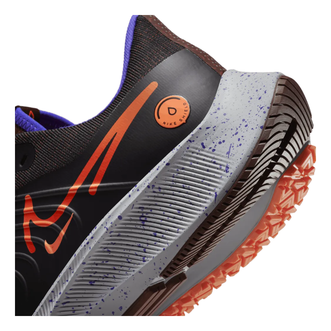 Air Zoom Pegasus 38 Shield Men Black/orange-total Orange-bron