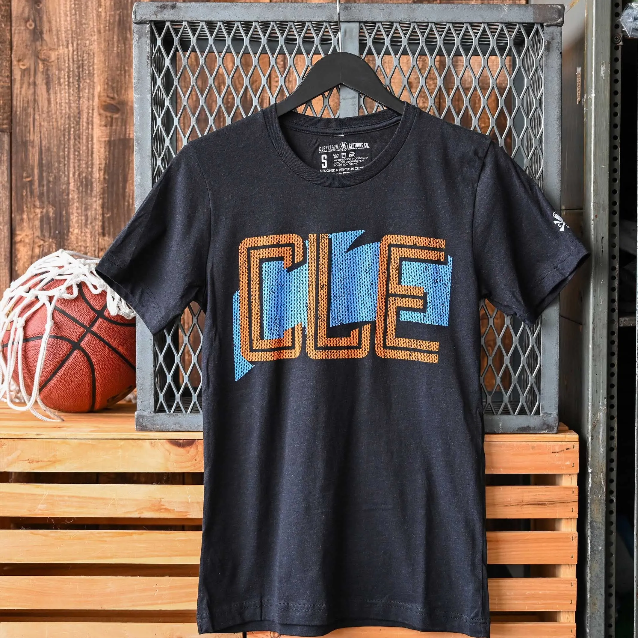 CLE 90s Hardcourt - Mens/Unisex Crew T-Shirt
