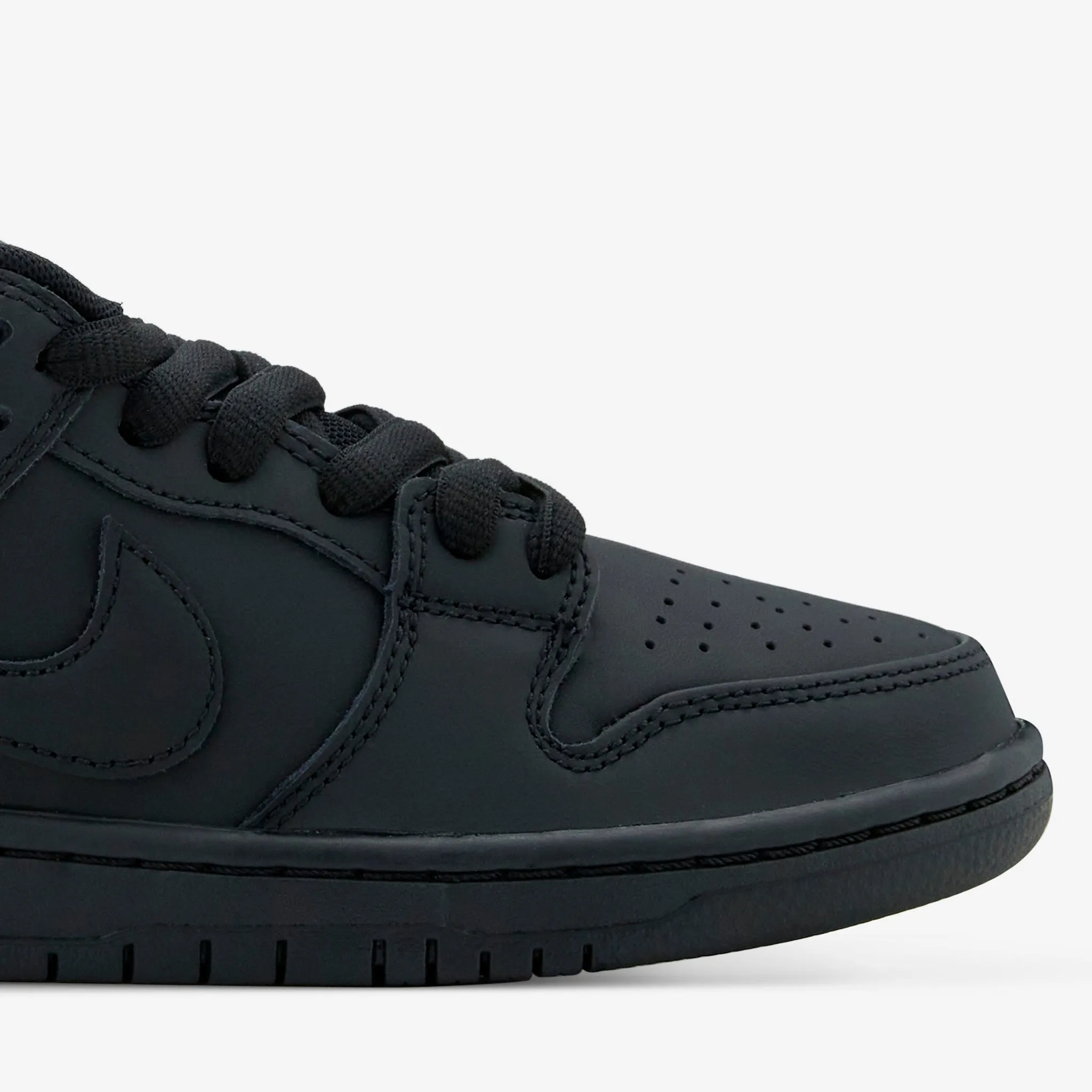 Dunk Low Pro Black | Black | Black