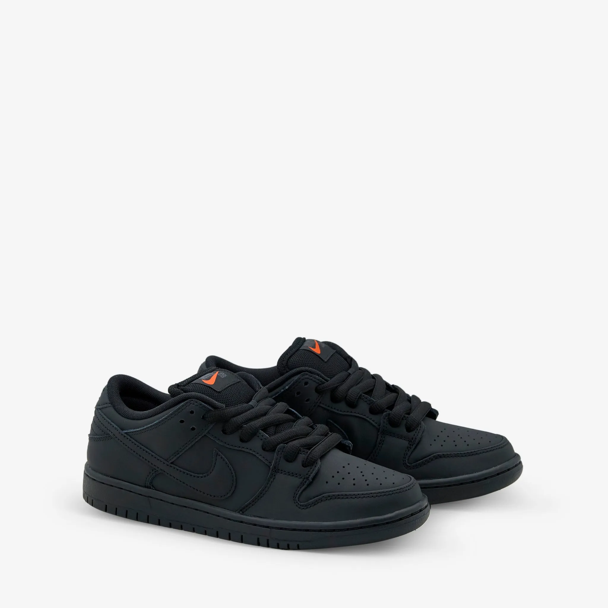 Dunk Low Pro Black | Black | Black