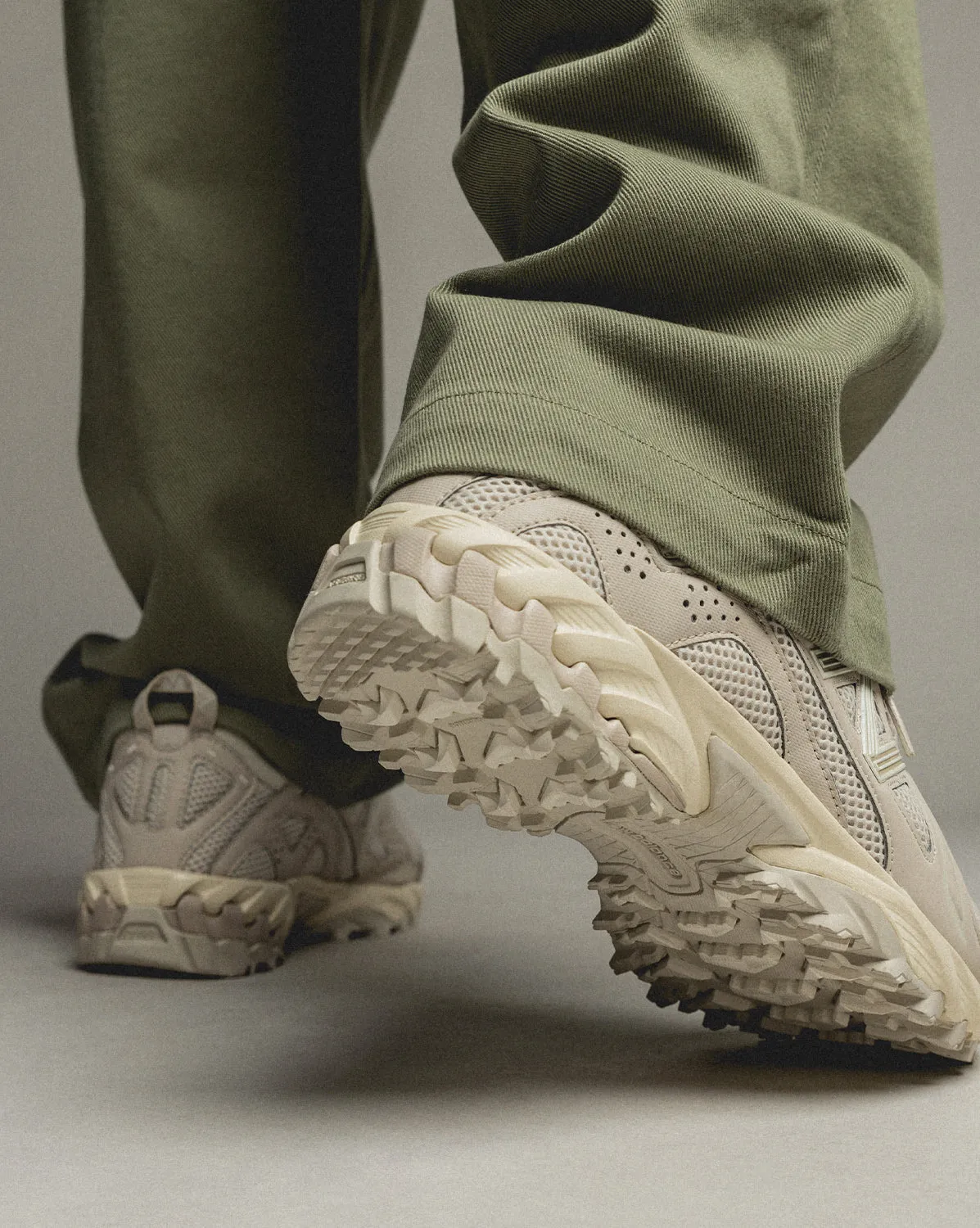 New Balance ML610TBC