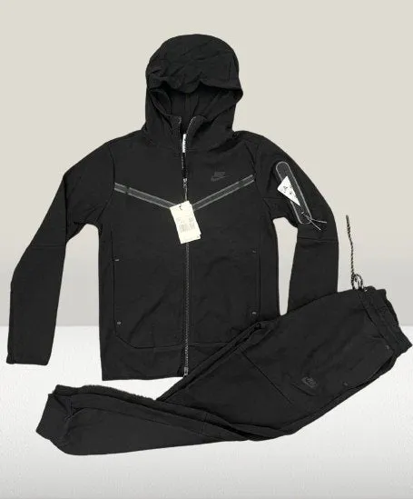 Tech Fleece Negru Model-2023 [SET COMPLET]