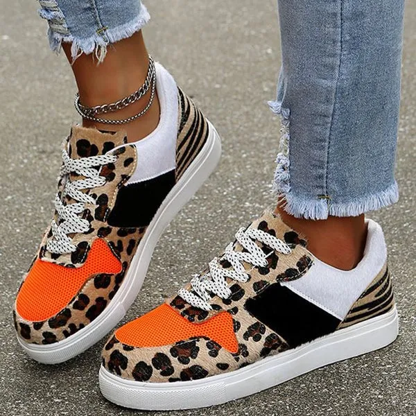 Women's Sneakers - Animal Print - Lace-Up - Platform Sole - Trendy Textured Design