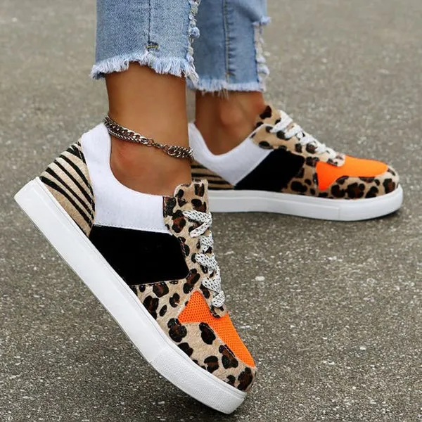 Women's Sneakers - Animal Print - Lace-Up - Platform Sole - Trendy Textured Design